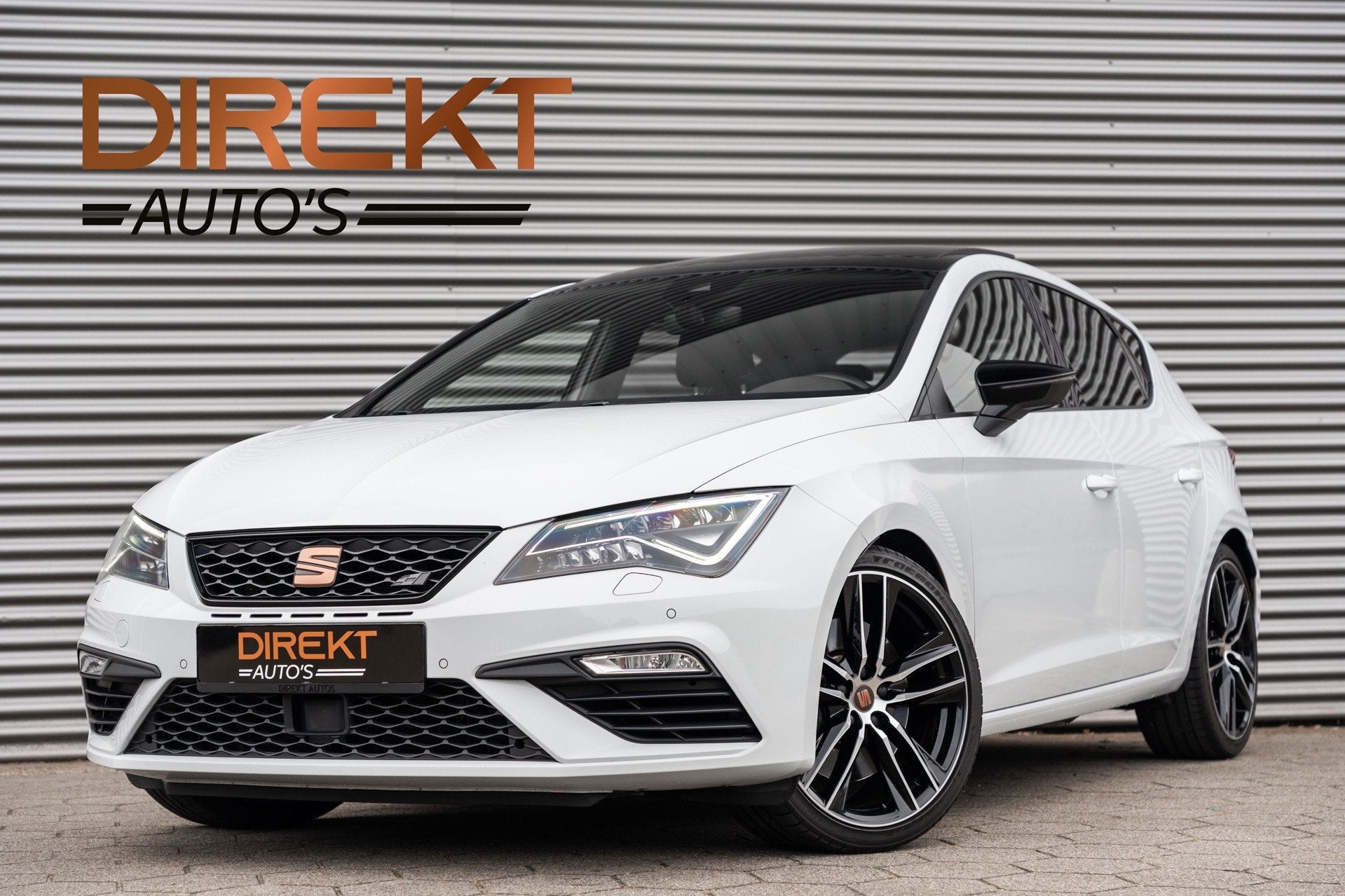 SEAT Leon 2.0 TSI CUPRA PANORAMA BEATS VIRTUAL APPLE CARPLAY, Auto's, Seat, 15 km/l, Gebruikt, Zwart, 4 cilinders