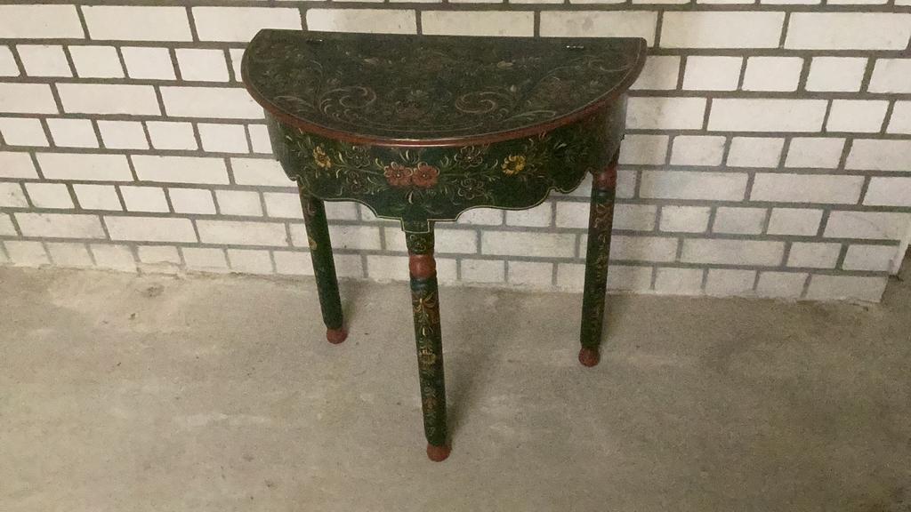 Hindeloper kapstok en haltafel, groen handgeschilderd., Antiek en Kunst, Ophalen