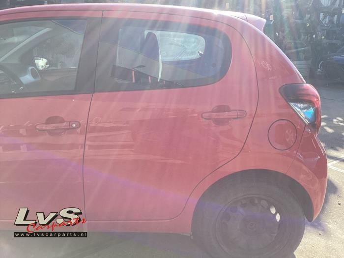 Portier 4Deurs links-achter van een Peugeot 108 (KJH), Gebruikt, -, Deur, -