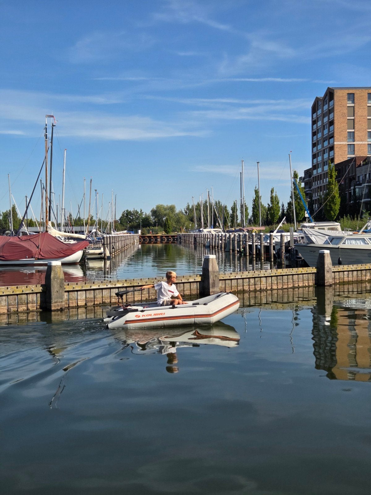 Foto 6 van Laatste kans: Kolibri rubberboot + motor + benodigdheden