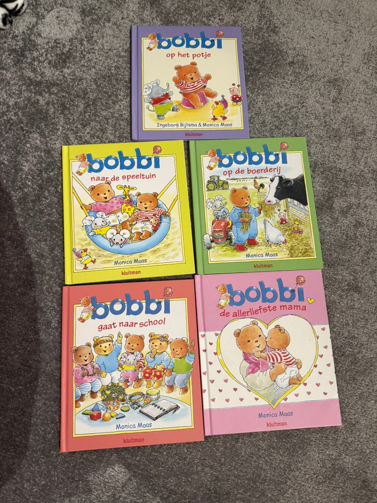 Bobbi boekjes 8 stuks, Boeken, Kinderboeken | Baby's en Peuters, Zo goed als nieuw, 2 tot 3 jaar, Ophalen of Verzenden
