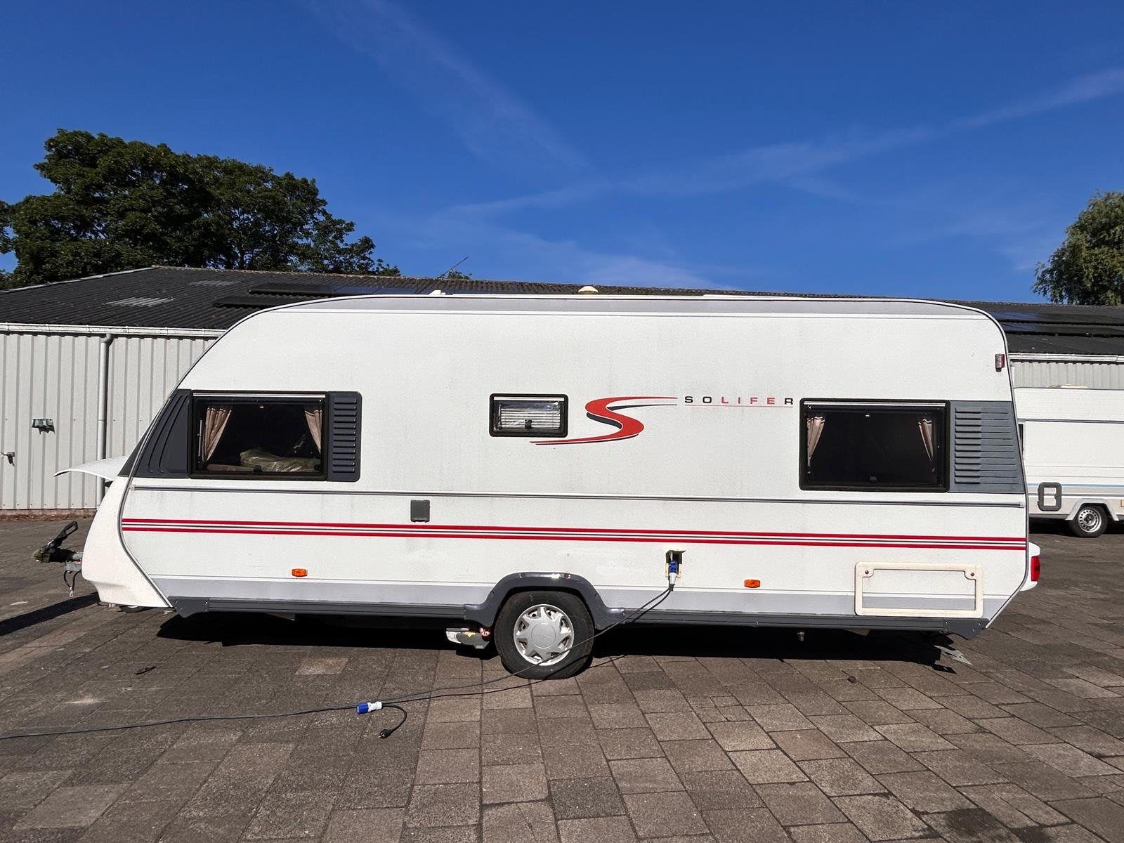Ruime winterharde Solifer 7+ caravan met voortent en oven, Overige typen, 7 tot 8 meter, Tot en met 3, 1000 - 1250 kg