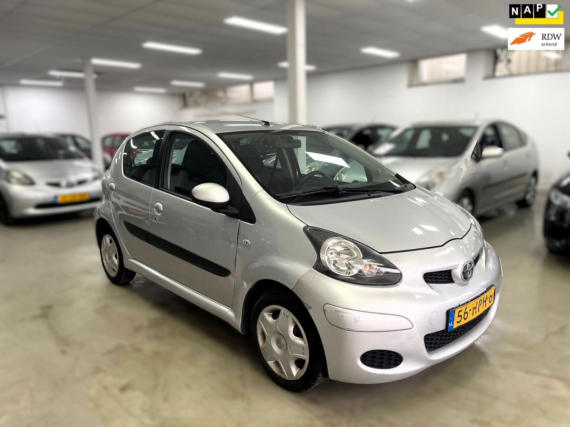 Toyota Aygo 1.0-12V Comfort, Auto's, Toyota, Voorwielaandrijving, Gebruikt, 4 stoelen, 68 pk