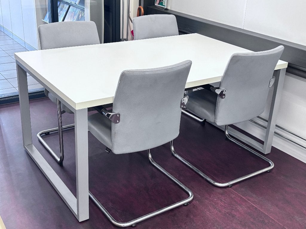 Complete design eethoek / vergaderset 4x Dauphin Teo + Tafel, Ophalen, Gebruikt, Dauphin, Grijs