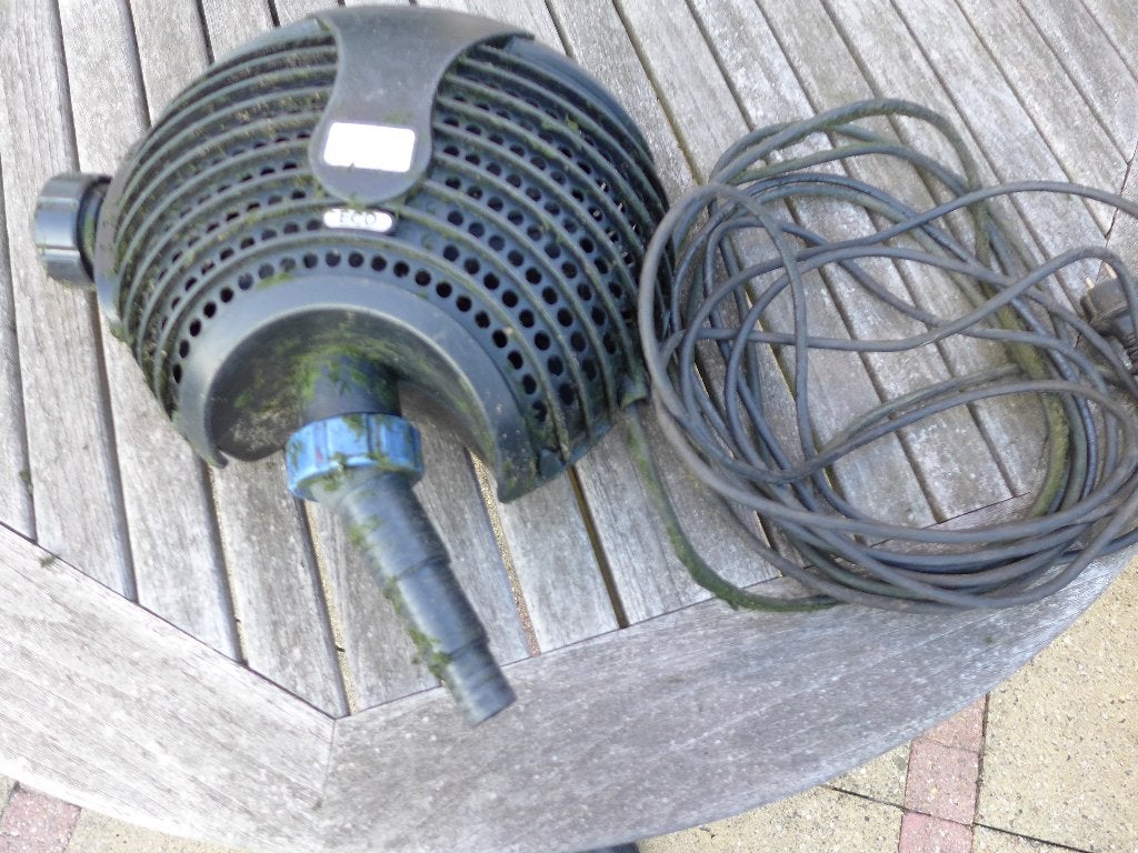 vijverfilter, pomp, UV lamp en air bubble, Ophalen, Gebruikt, Vijverfilter
