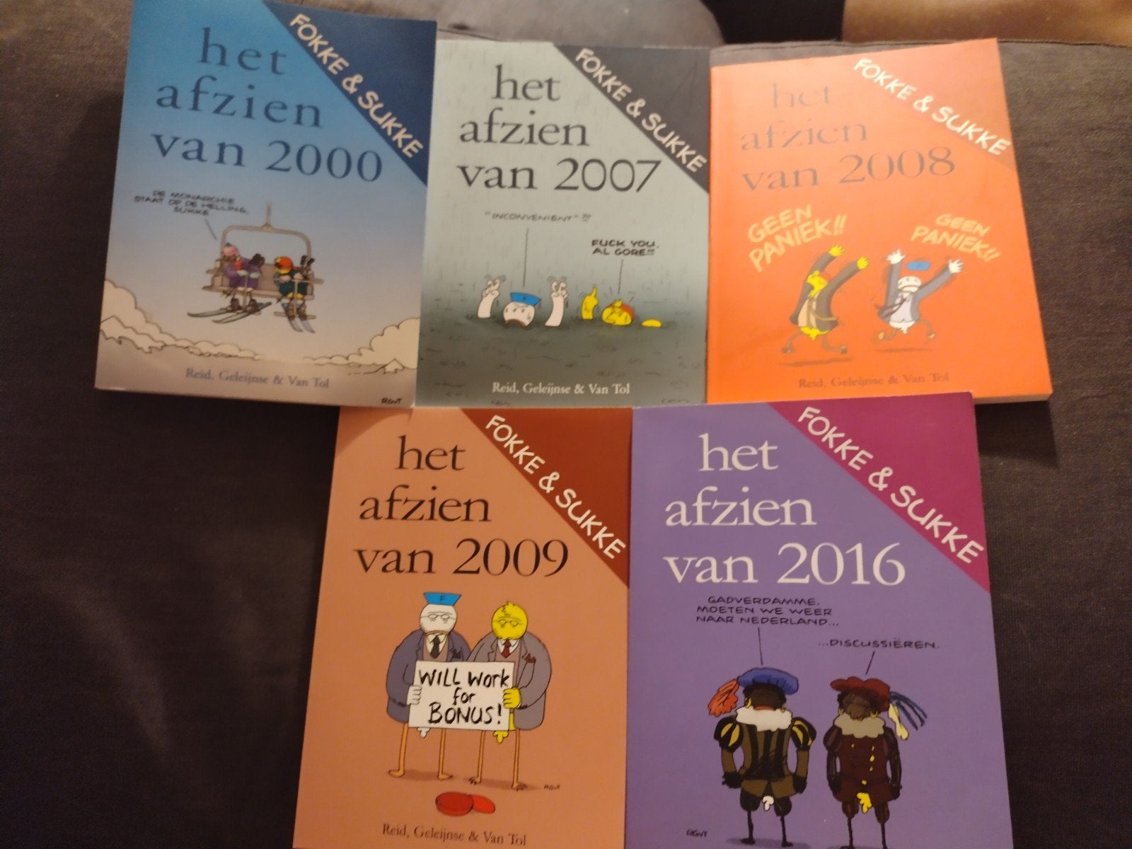5x Fokke & Sukke Het afzien van: 2000/2007/2008/2009/2016, Meerdere stripboeken, Ophalen of Verzenden, Zo goed als nieuw, Reid, Geleijnse & Van Tol