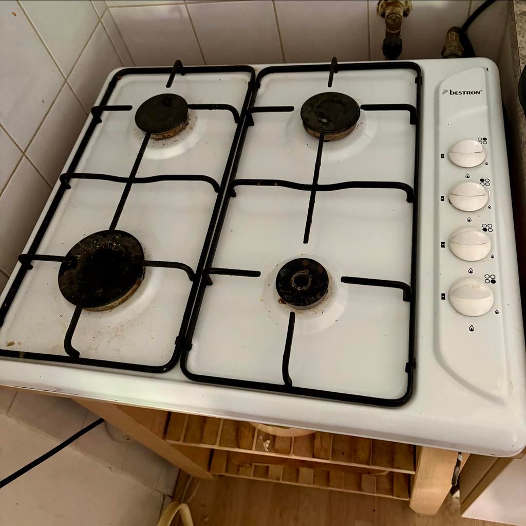 Bestron gasfornuis met 4 kookzones, Witgoed en Apparatuur, Fornuizen, Gebruikt, Gas, Vrijstaand, 4 kookzones