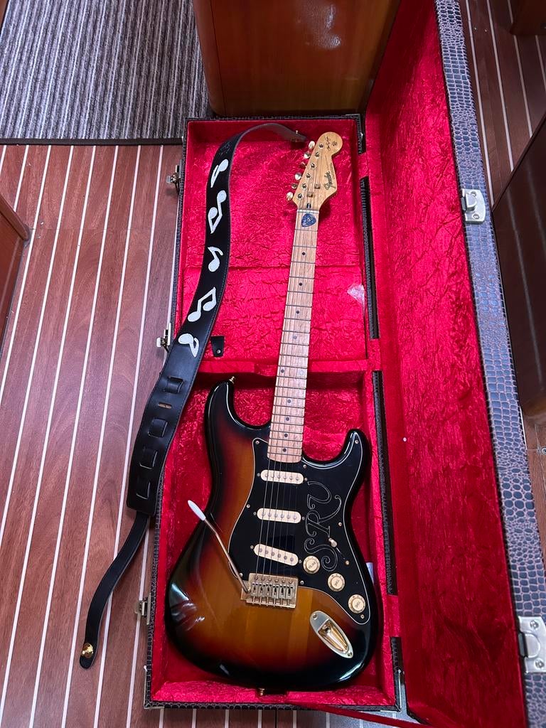 Fender SRV , Gibson BBK,G.Moore, Ophalen, Zo goed als nieuw, Solid body, Overige merken