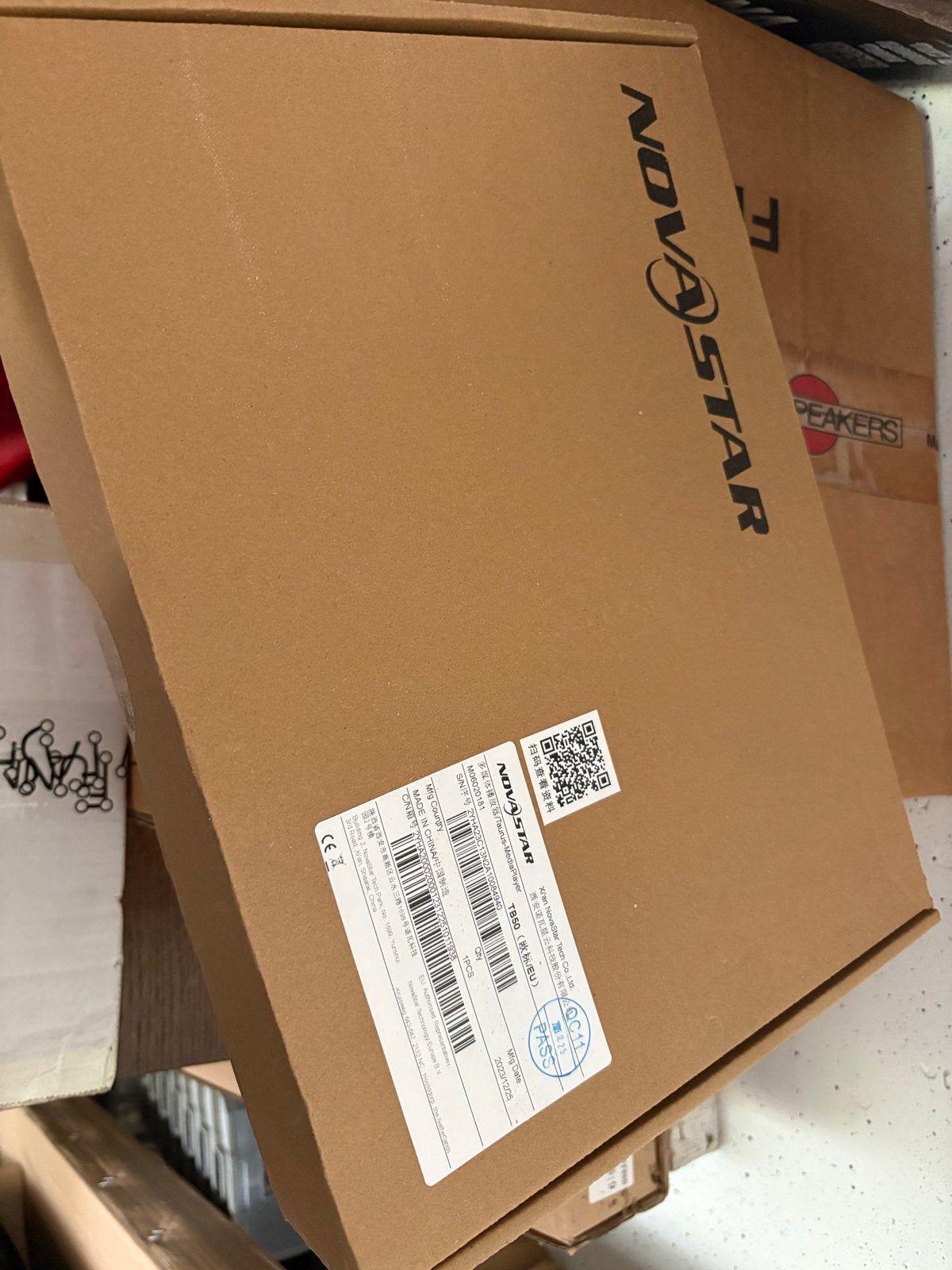 NovaStar MCTRLR300 / TB50LED Display Controller, Ophalen of Verzenden, Nieuw, Video