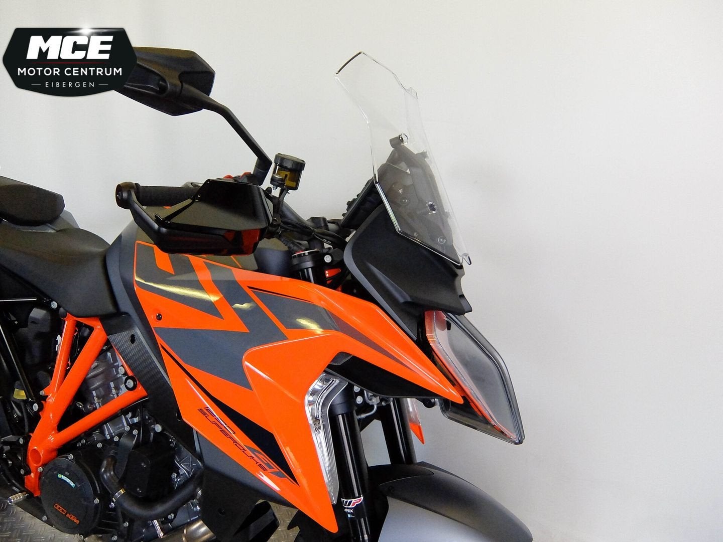 KTM 1290 SUPER DUKE GT (2025 model 2024), 2 cilinders, KTM, Motorrijbewijs A, Bedrijf