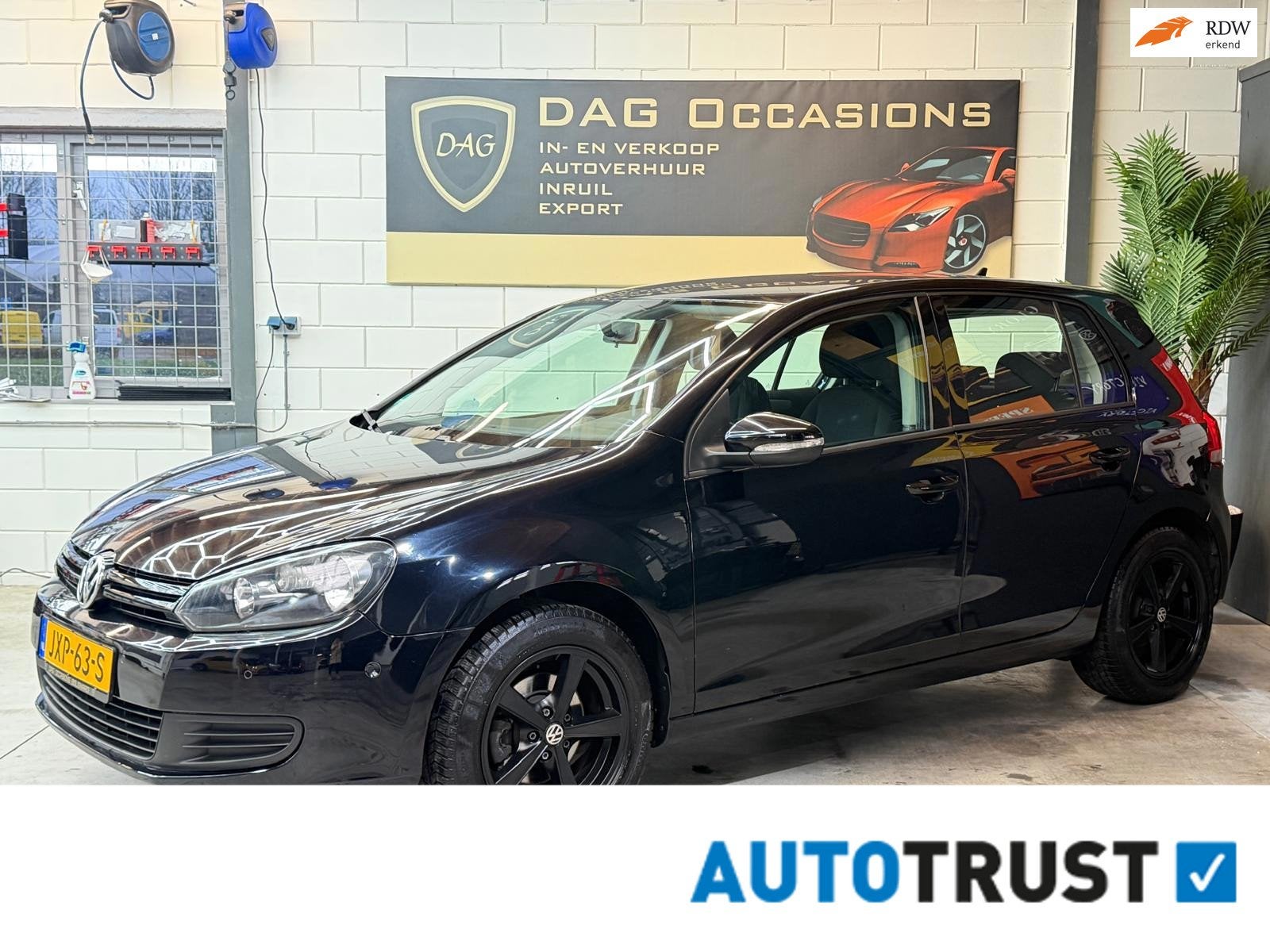 Volkswagen GOLF 1.4 Trendline 74d KM|NAVI|PARKASSIST|PDC, Auto's, Volkswagen, Voorwielaandrijving, Euro 5, Stof, Gebruikt