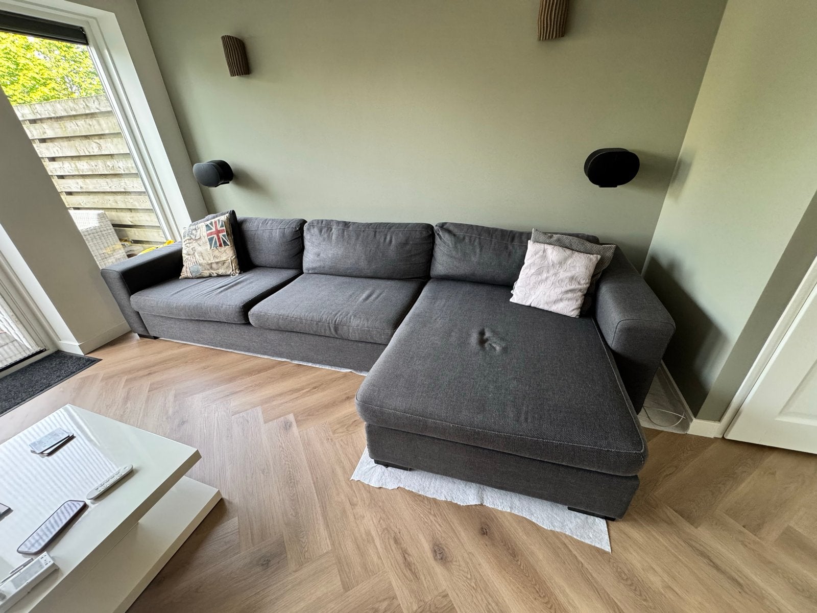 Comfortabele grijze hoekbank, Ophalen, 250 tot 300 cm, Gebruikt, 100 tot 125 cm