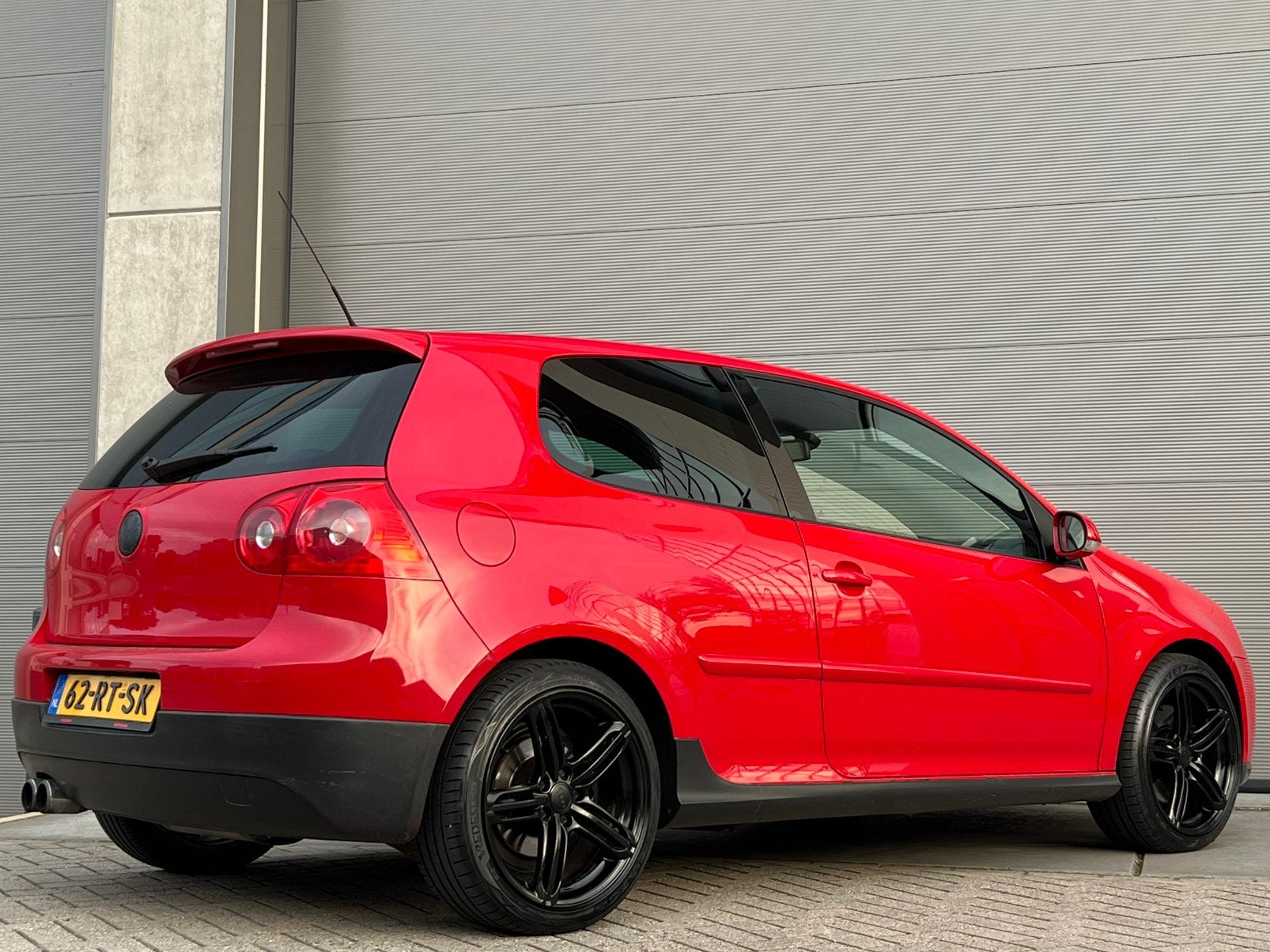 Snelle Volkswagen Golf 5 GTI 2.0 TFSI 200PK/NieuweAPK/Airco!, Auto's, Stof, Zwart, 4 cilinders, Adaptive Cruise Control