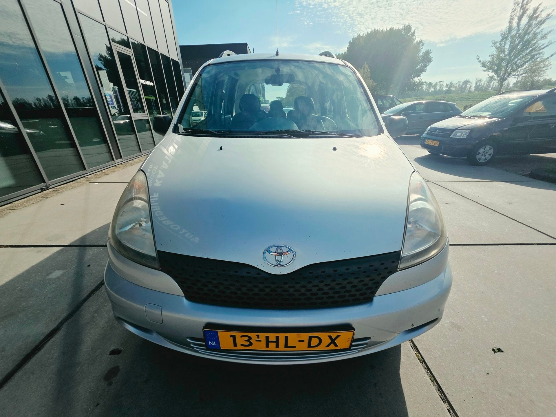 Foto 3 van Toyota Yaris Verso 1.3-16V VVT-i Luna - Airco - Hoogzitter -