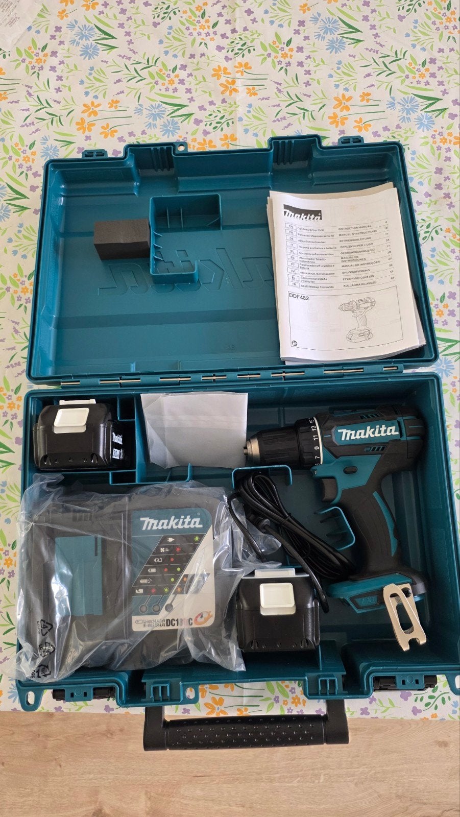 Makita DDF482RFE Boor- en Schroefmachine met garantie, Doe-het-zelf en Verbouw, 600 watt of meer, Variabele snelheid, Nieuw, Ophalen of Verzenden