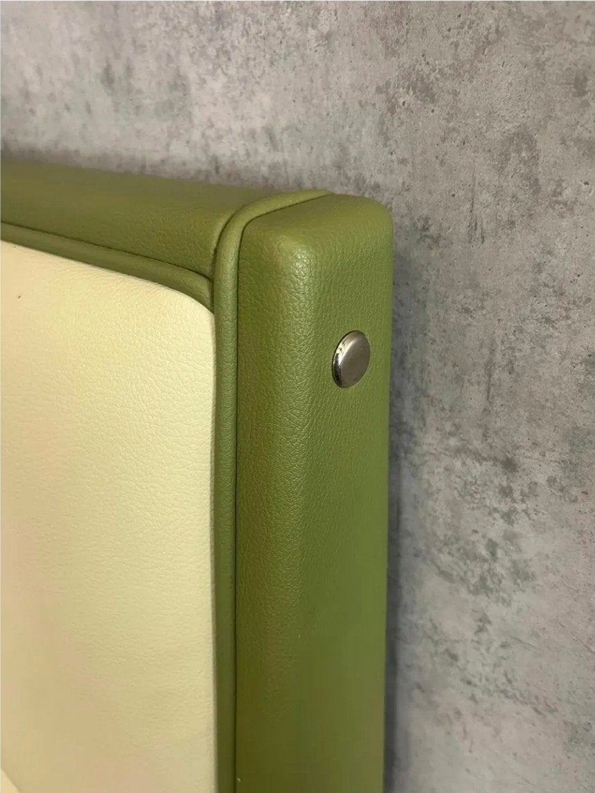 Wandbank groen / beige nog 2 beschikbaar, 150 tot 200 cm, Ophalen of Verzenden, Zo goed als nieuw, Rechte bank