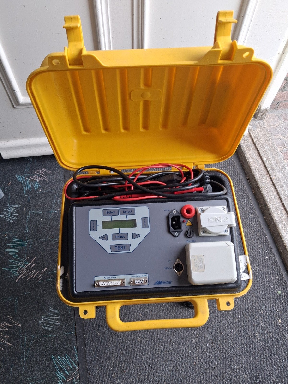 Metrotest MetroPat 1600 PAT-tester, Doe-het-zelf en Verbouw, Meetapparatuur, Ophalen, Zo goed als nieuw, Elektriciteit