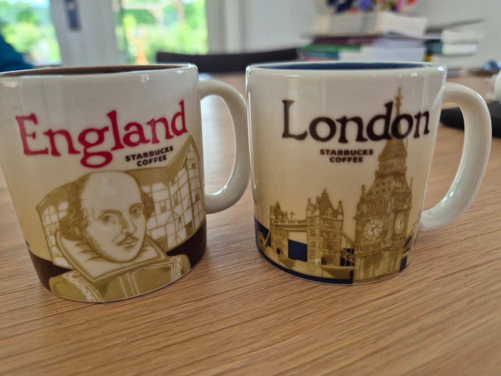 Starbucks espresso mokken set van 2: Engeland en Londen, Overige typen, Ophalen of Verzenden, Zo goed als nieuw, Steen/keramiek