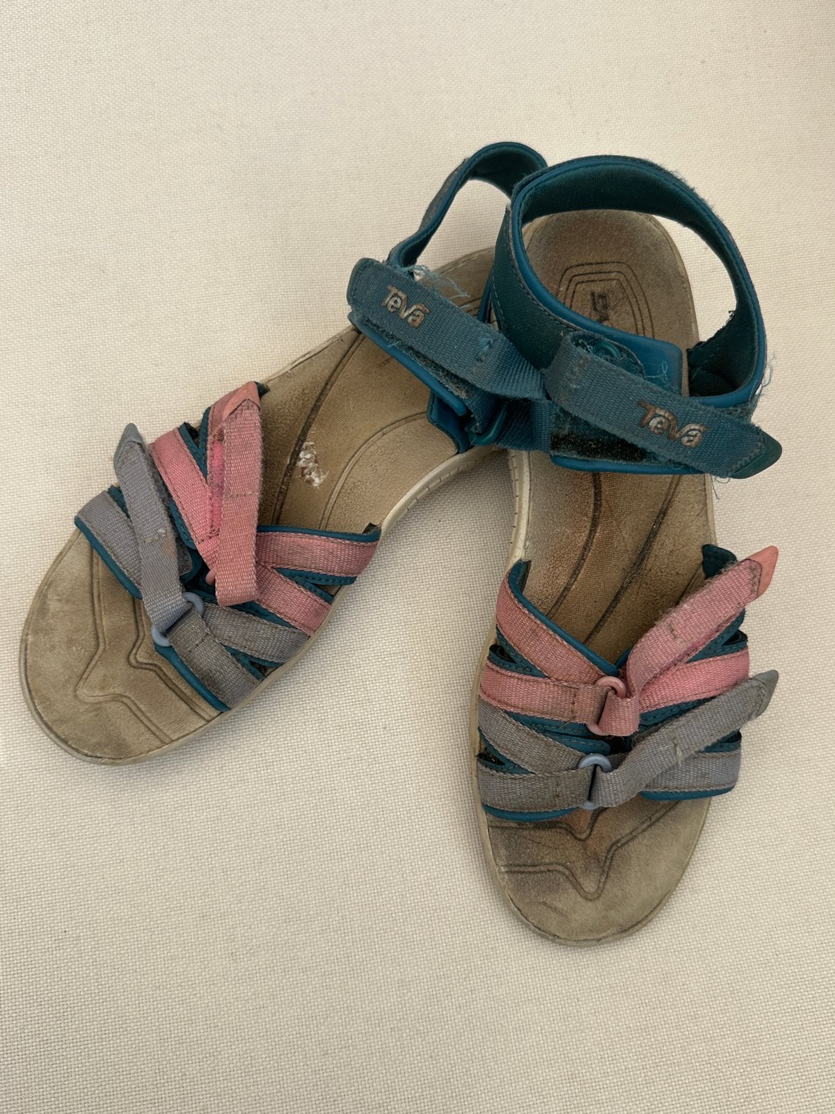 Teva sandalen maat 35, Ophalen, Gebruikt, Meisje, Overige typen