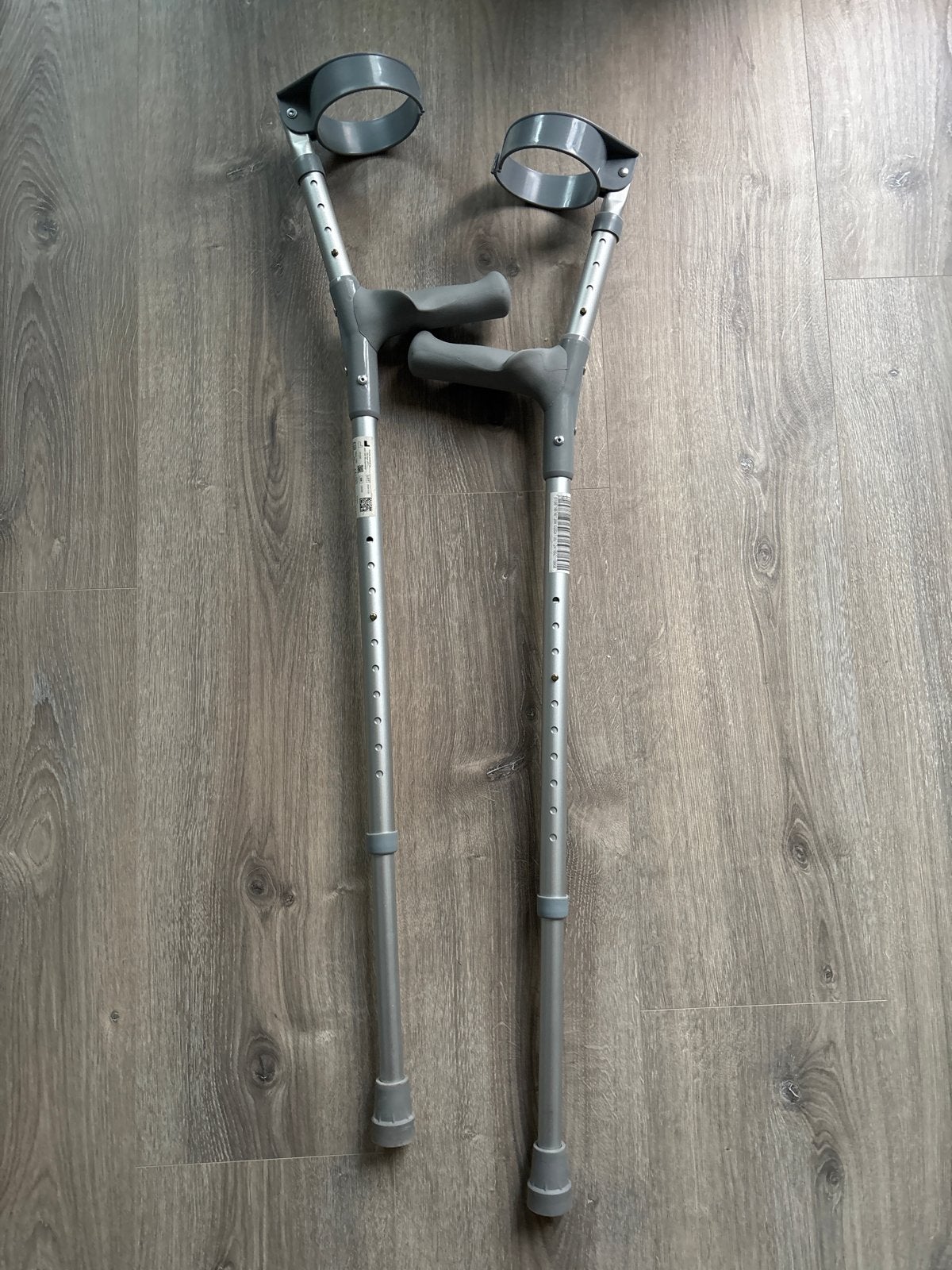 Loopkrukken - crutches, Ophalen, In hoogte verstelbaar, Gebruikt