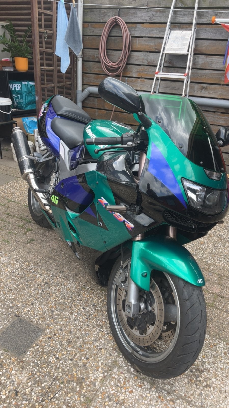 Kawasaki zx9r, Ophalen