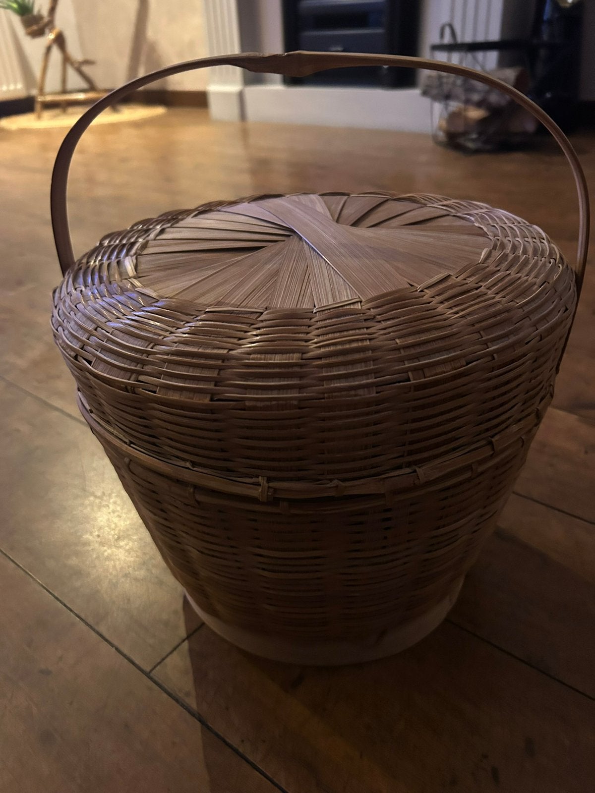 Rieten mand, Huis en Inrichting, Ophalen, Gebruikt, Rond, Riet
