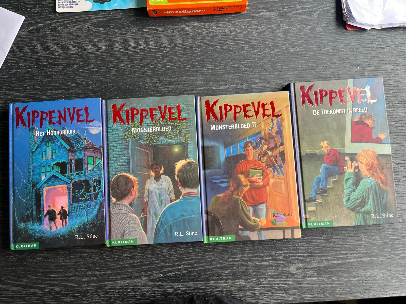 4 Kippenvel boeken van R.L. Stine - Spanning en Horror, Ophalen of Verzenden, Gelezen, Fictie