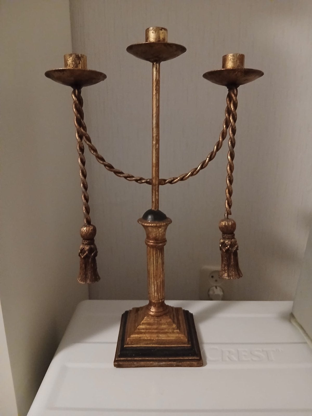 Goud met zwarte kandelaar met drie armen, Antiek en Kunst, Ophalen of Verzenden, Overige materialen
