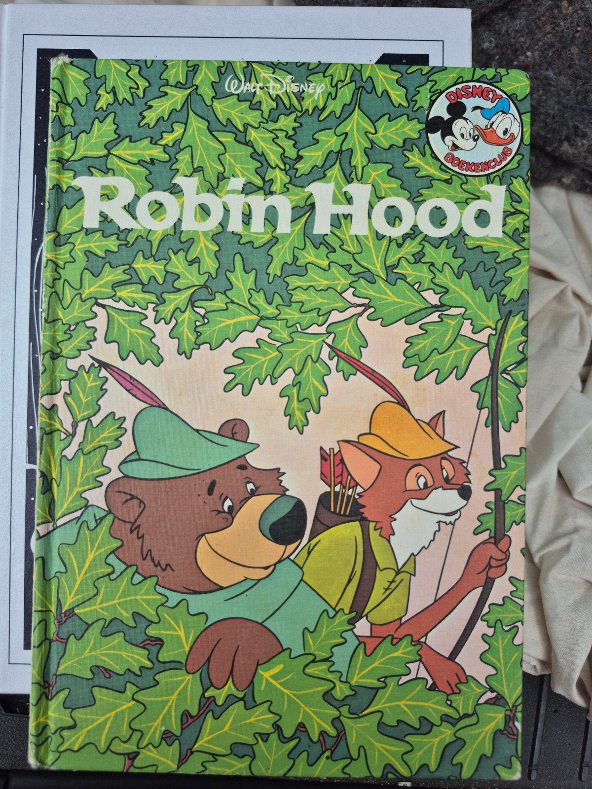 Disney's Robin Hood Boek - Roparun steun, Ophalen, Zo goed als nieuw, Walt Disney, Fictie algemeen