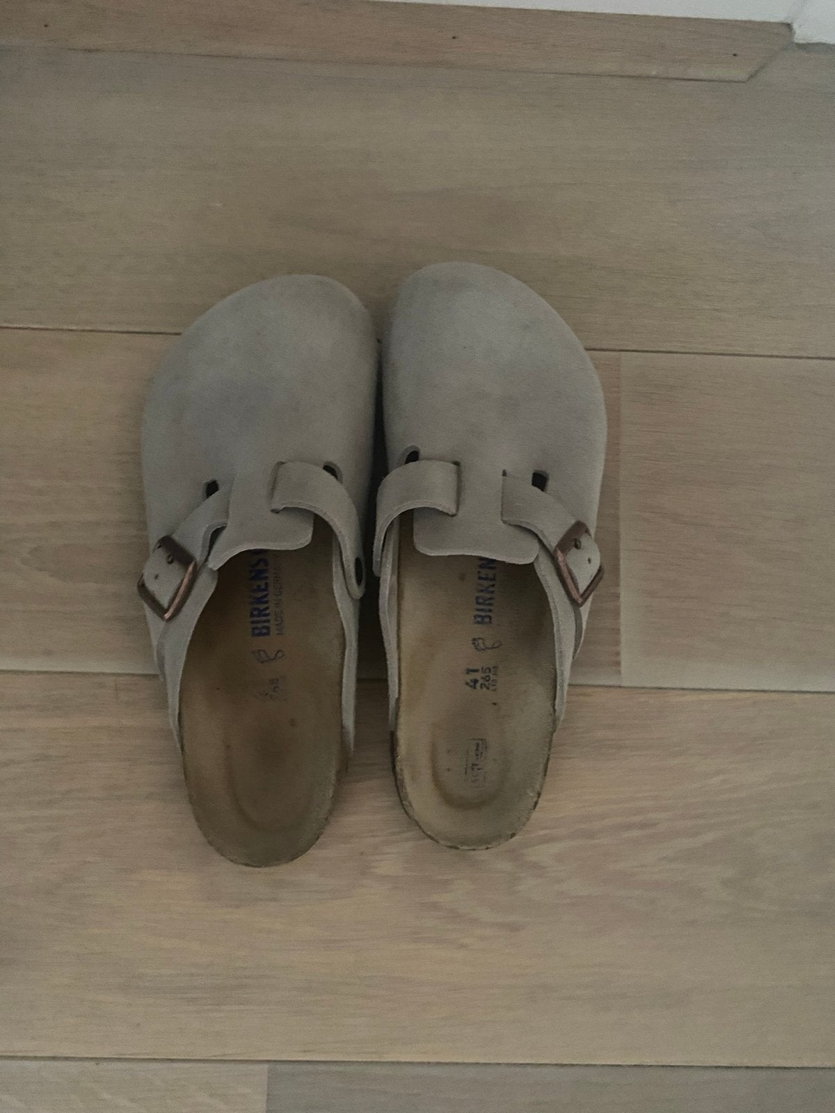 Birkenstock Boston Clogs - Beige Suède - Maat 41, Ophalen of Verzenden, Gedragen, Beige, Instappers
