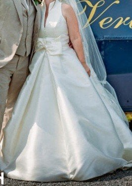 Pronovias Luxe Bruidsjurk met Poirier Sluier & Pettycoat, Pronovias, Ophalen, Gedragen, Trouwjurk