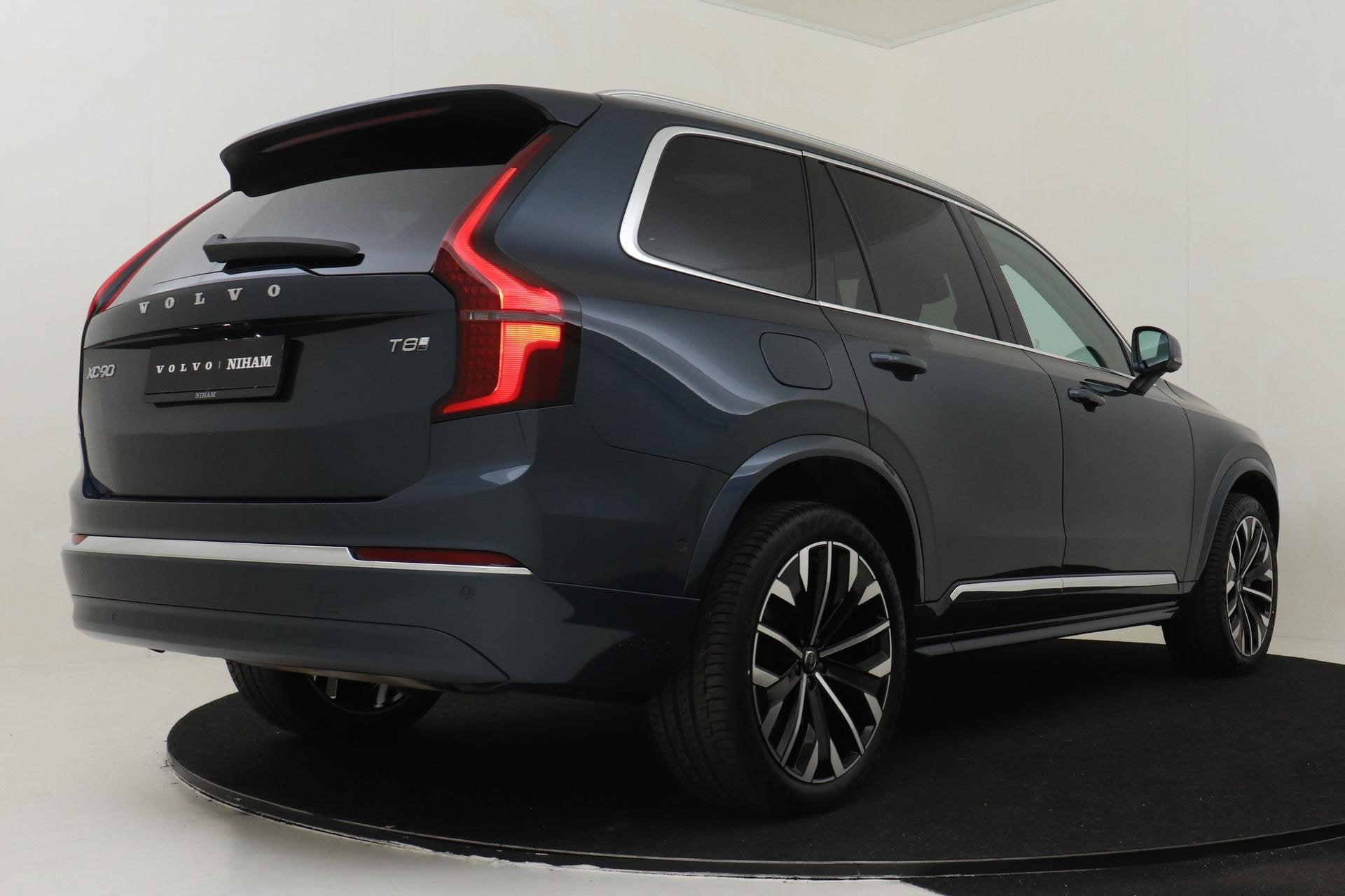 Volvo XC90 II T8 PLUG IN-HYBRID AWD PLUS BRIGHT -PANO.DAK|HA, Auto's, 12 maanden, 77 km/l, Euro 6, 4 cilinders