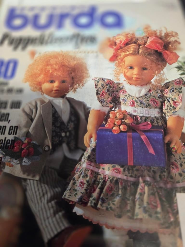 Zolderopruiming burda poppkleertjes 1995.ongebruikt, Ophalen of Verzenden, Nieuw