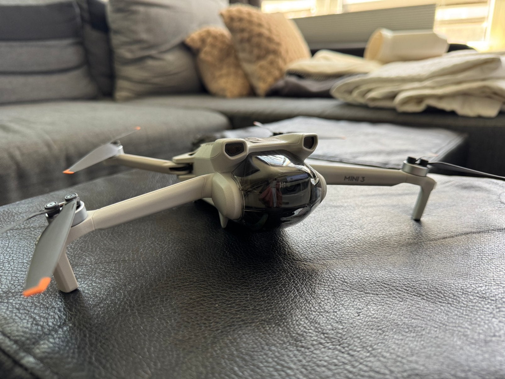 DJI Mini 3 inclusief DJI RC (Smart Remote Controller), 30 tot 45 minuten, Cameradrone, Bediening via smartphone, Ophalen of Verzenden