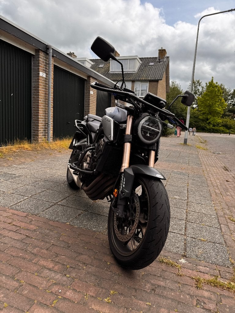 Honda cb650f 2020 met valbeugels, Motoren, 4 cilinders, Gebruikt, Particulier, Meer dan 35 kW