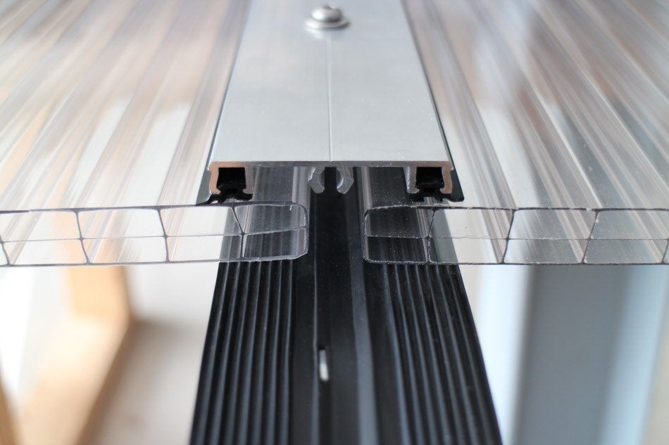 Foto 11 van polycarbonaat platen helder of opaal wit 10mm en 16mm nieuw