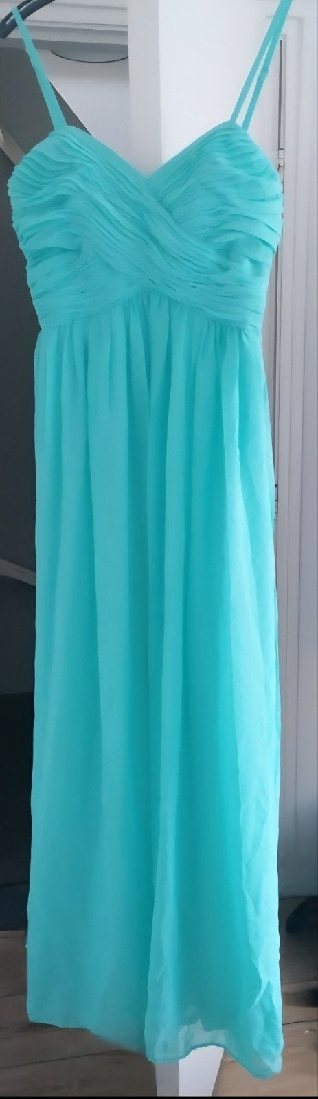 Mooie turquoise avondjurk maat 36., Kleding | Dames, NLY Eve, Ophalen of Verzenden, Maat 36 (S), Galajurk