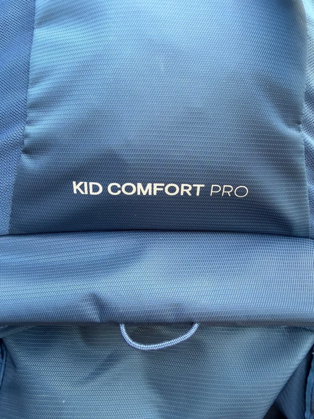 Deuter kidcomfort Pro inclusief regenhoes, Ophalen of Verzenden, Zo goed als nieuw, Rugzak