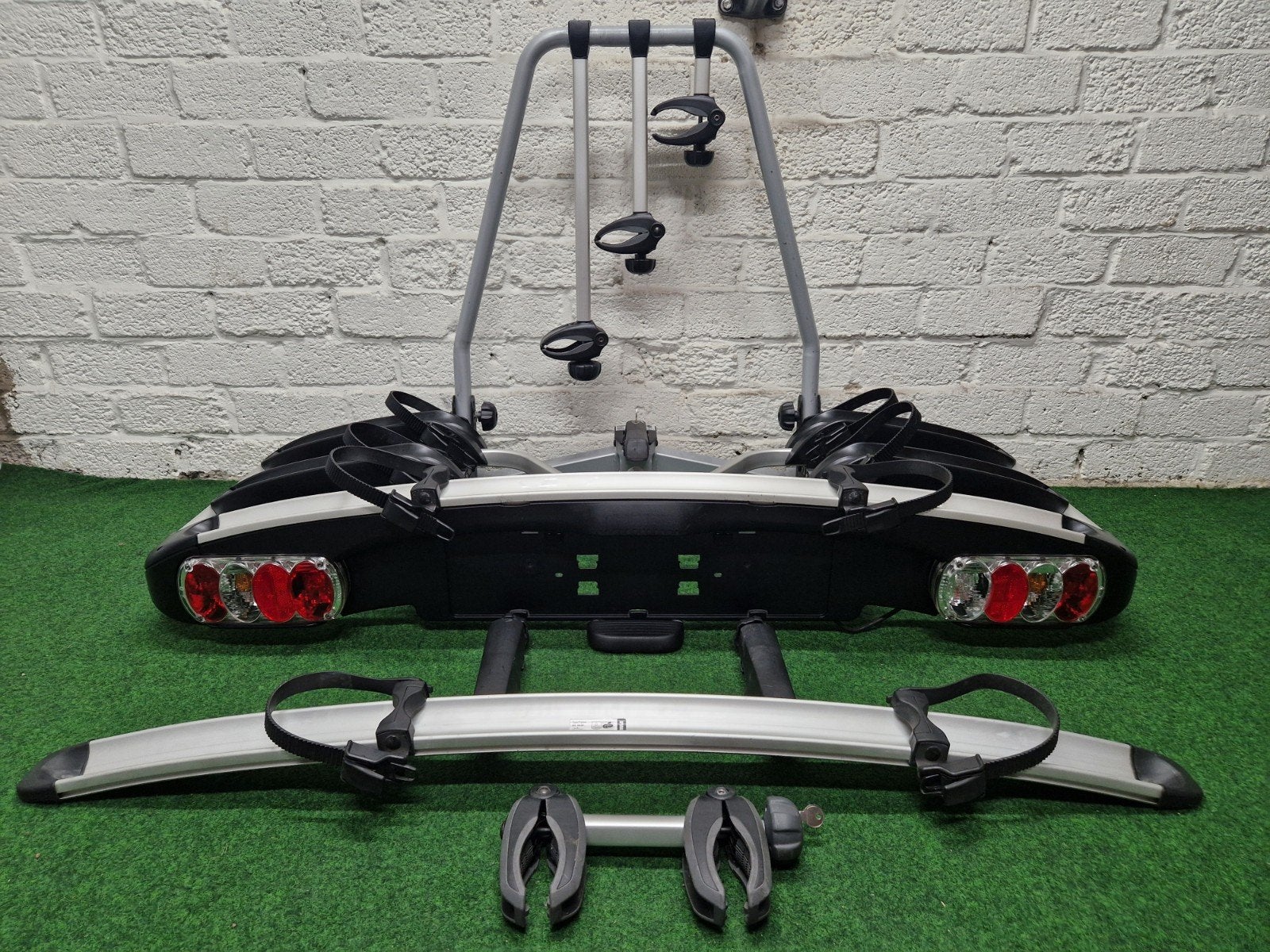 Thule EuroClassic fietsendrager 4 fietsen GRATIS VERZENDING, Auto diversen, Fietsendragers, Thule, 3 fietsen of meer, Elektrische fiets