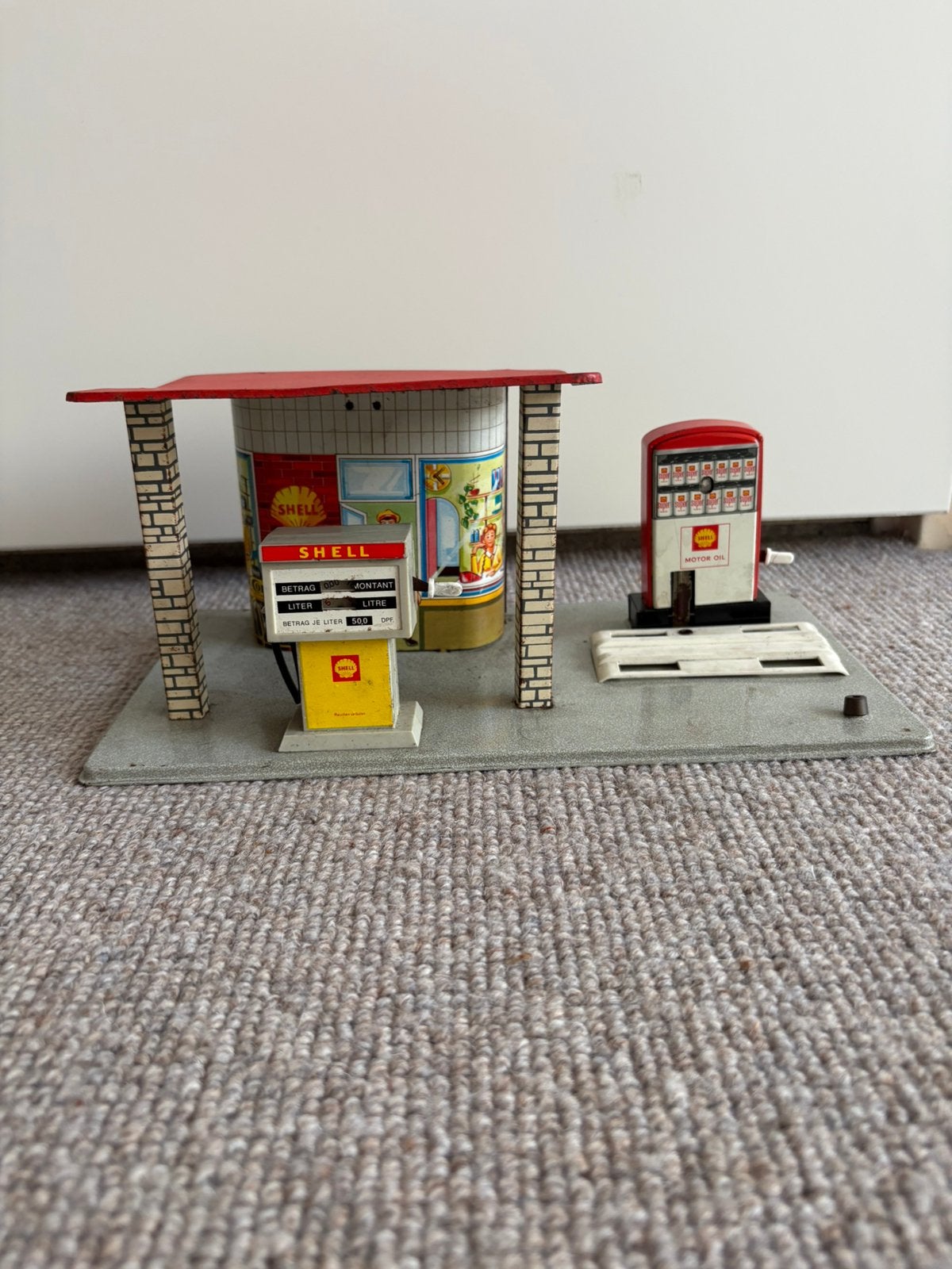 Shell Garage Benzinepomp - Blikken speelgoed., Ophalen of Verzenden