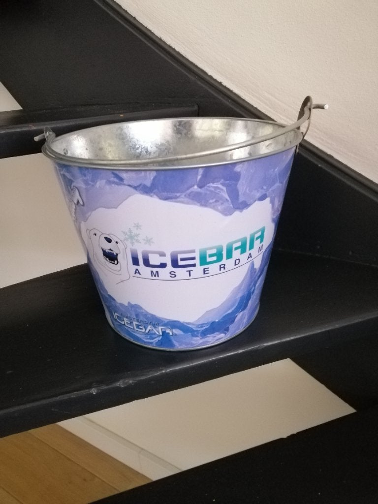 Ijsemmer Icebar Amsterdam, Ophalen, Nieuw