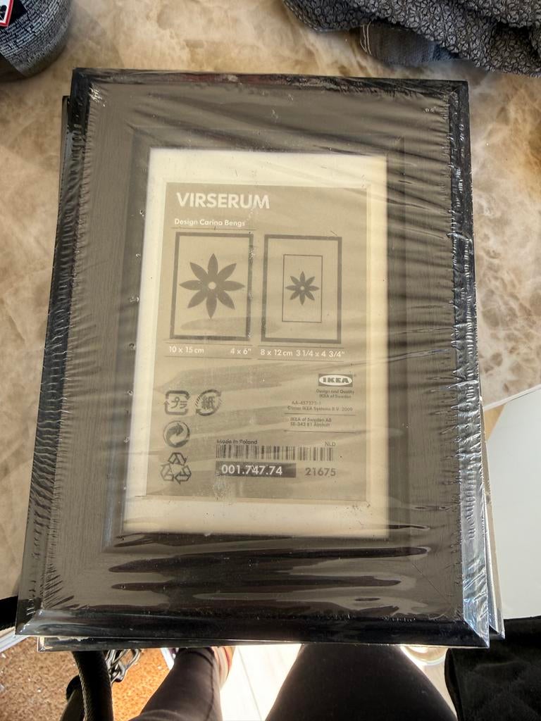 IKEA VIRSERUM Fotolijst Zwart 10x15 cm - Nieuw, Ophalen of Verzenden, Zo goed als nieuw, Hout, Minder dan 50 cm