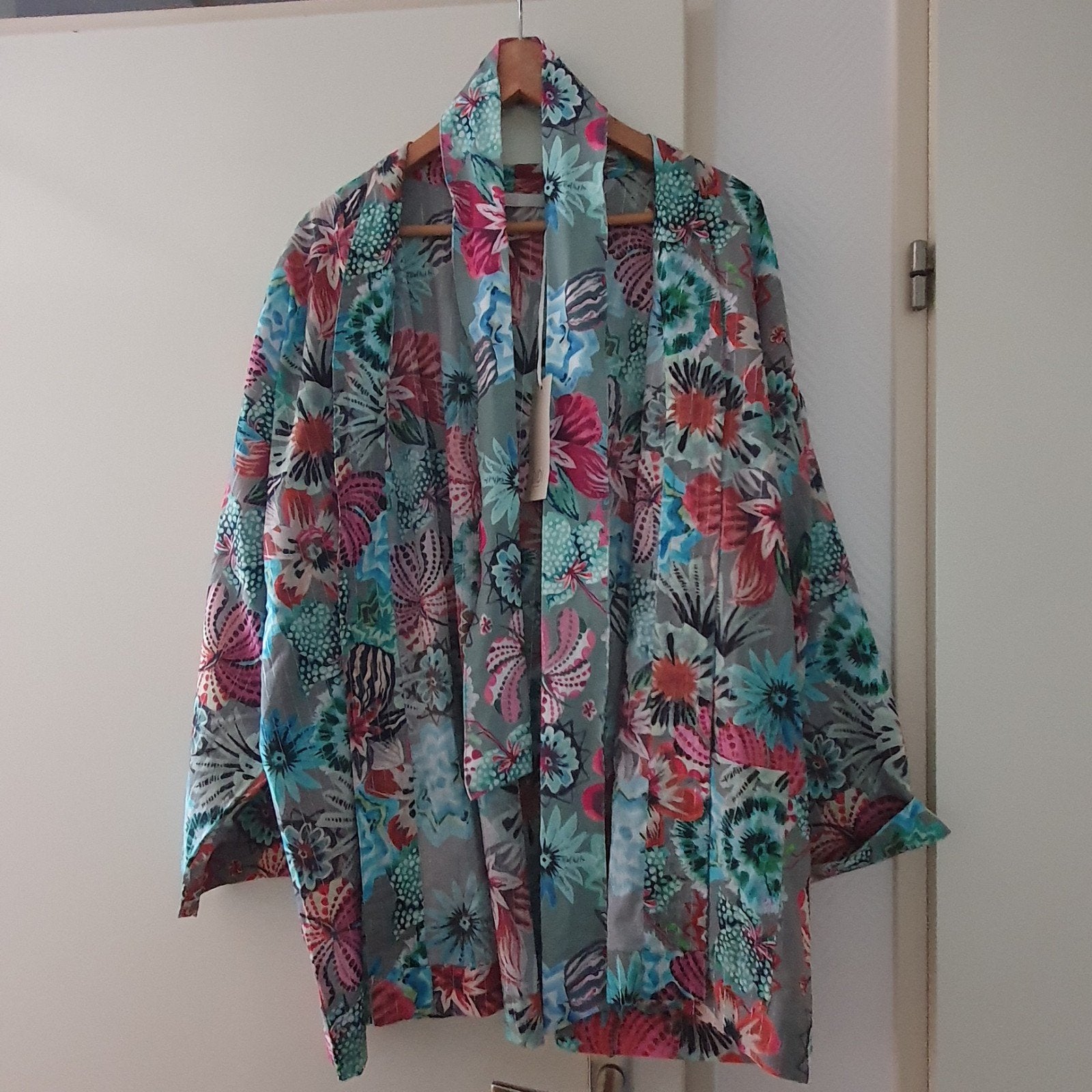 Vrolijk gekleurde kimono van Didi, maat 46/48, Kleding | Dames, Maat 46/48 (XL) of groter, Nieuw, Didi, Meerkleurig