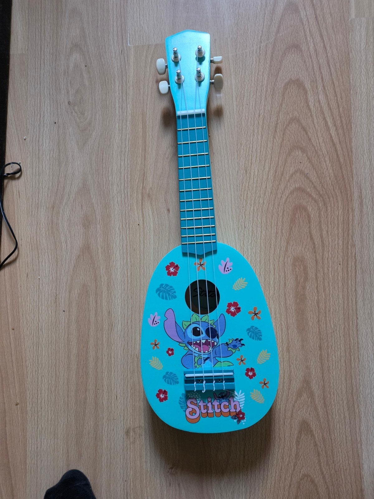 Leuke Stitch Ukelele voor kinderen - Zo goed als nieuw, Ophalen of Verzenden, Zo goed als nieuw, Ukelele