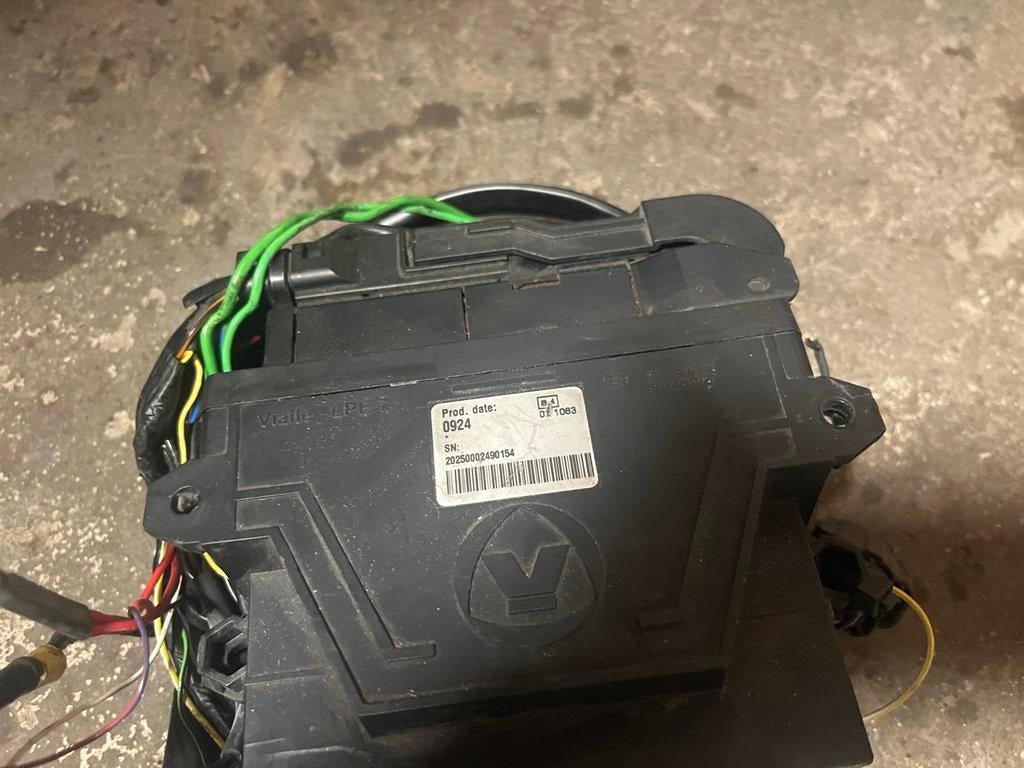 VIALLE LPG - LPE 7 ECU met kabelboom, Auto-onderdelen, Brandstofsystemen, Universele onderdelen, Gebruikt, Ophalen of Verzenden