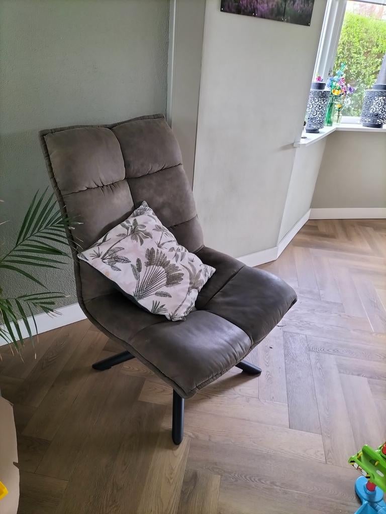 Groene draaibare fauteuil, Ophalen, Gebruikt, Minder dan 75 cm, 50 tot 75 cm