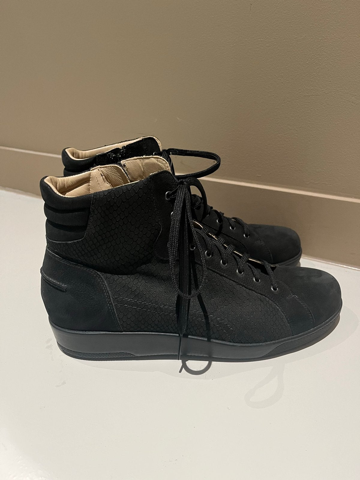 Semi-orthopedische schoenen, maat 40, wijdte K, Zwart, Overige typen, Ophalen of Verzenden, Zo goed als nieuw