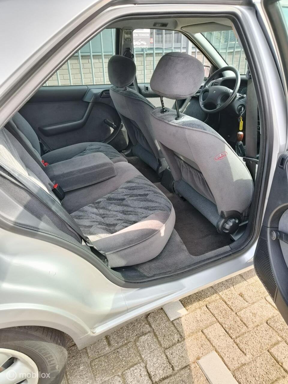 Foto 11 van Citroen Xantia 1.8i | airco | 88dkm | trekhaak | izgs