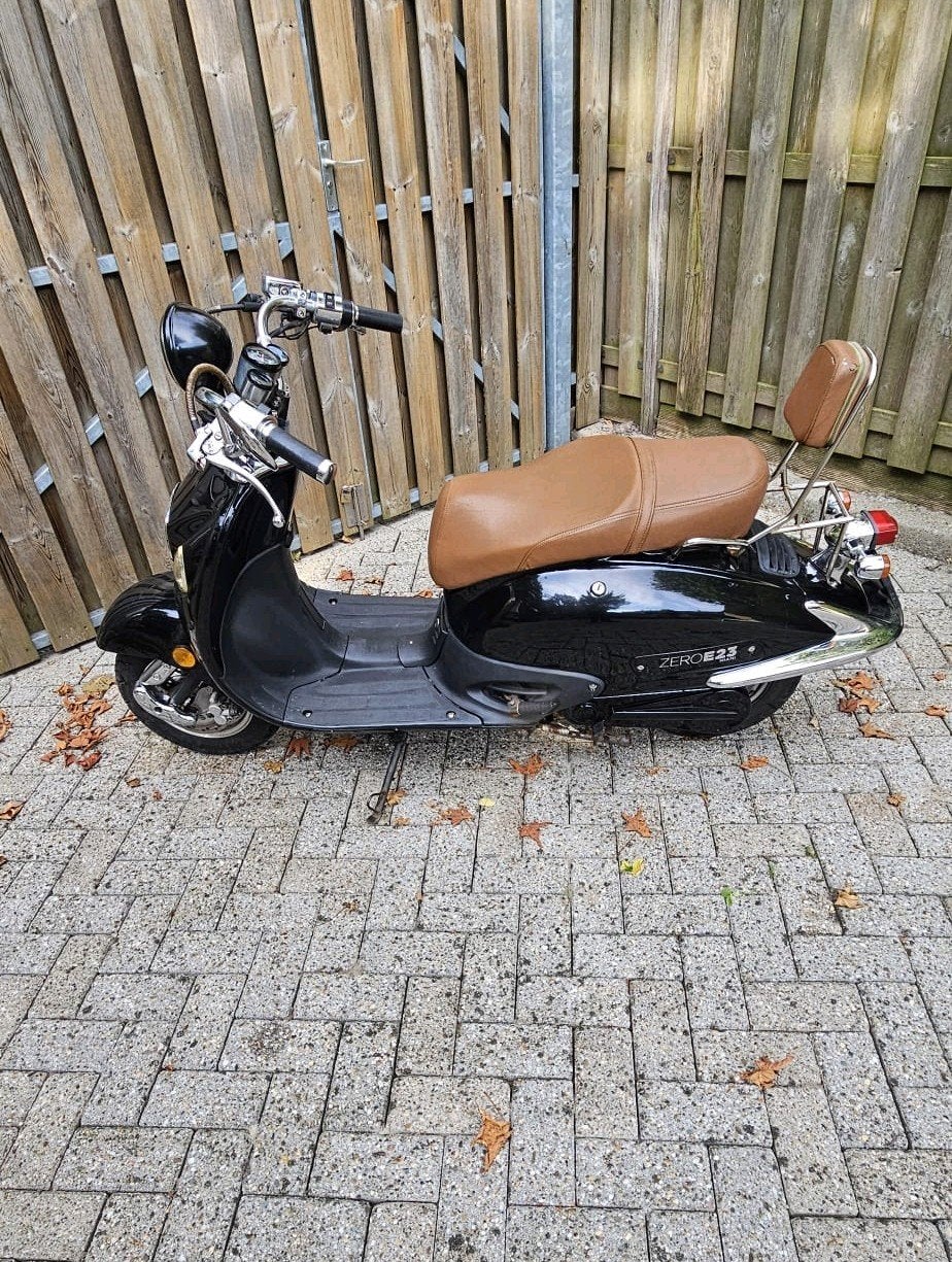 Yitong elektrische scooter, Ophalen, Gebruikt, Elektrisch, Yitong