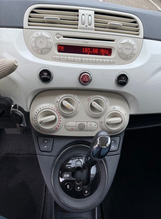 Fiat 500 1.2 Pop KOUDE AIRCO RIJDT PRIMA GOED ONDERHOUDEN NA, Auto's, Fiat, Euro 5, Gebruikt, 1242 cc, 4 cilinders